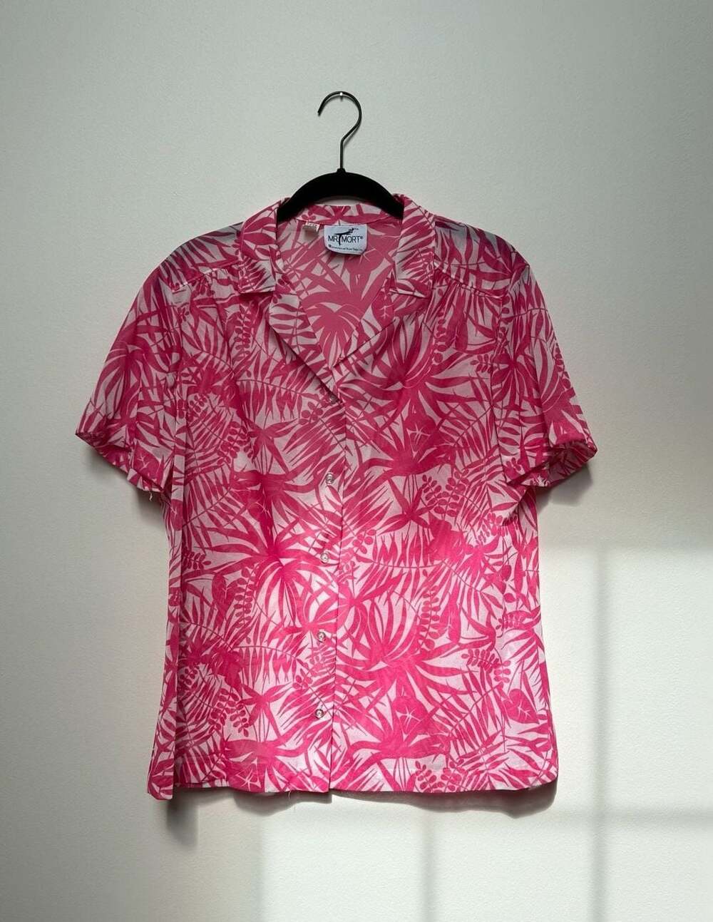 Vintage ILGWU Mr. Mort Women's Pink Tropical Fern Hawaiian Shirt M/L